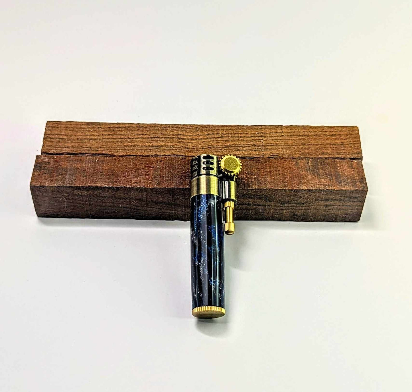 Trench Lighter