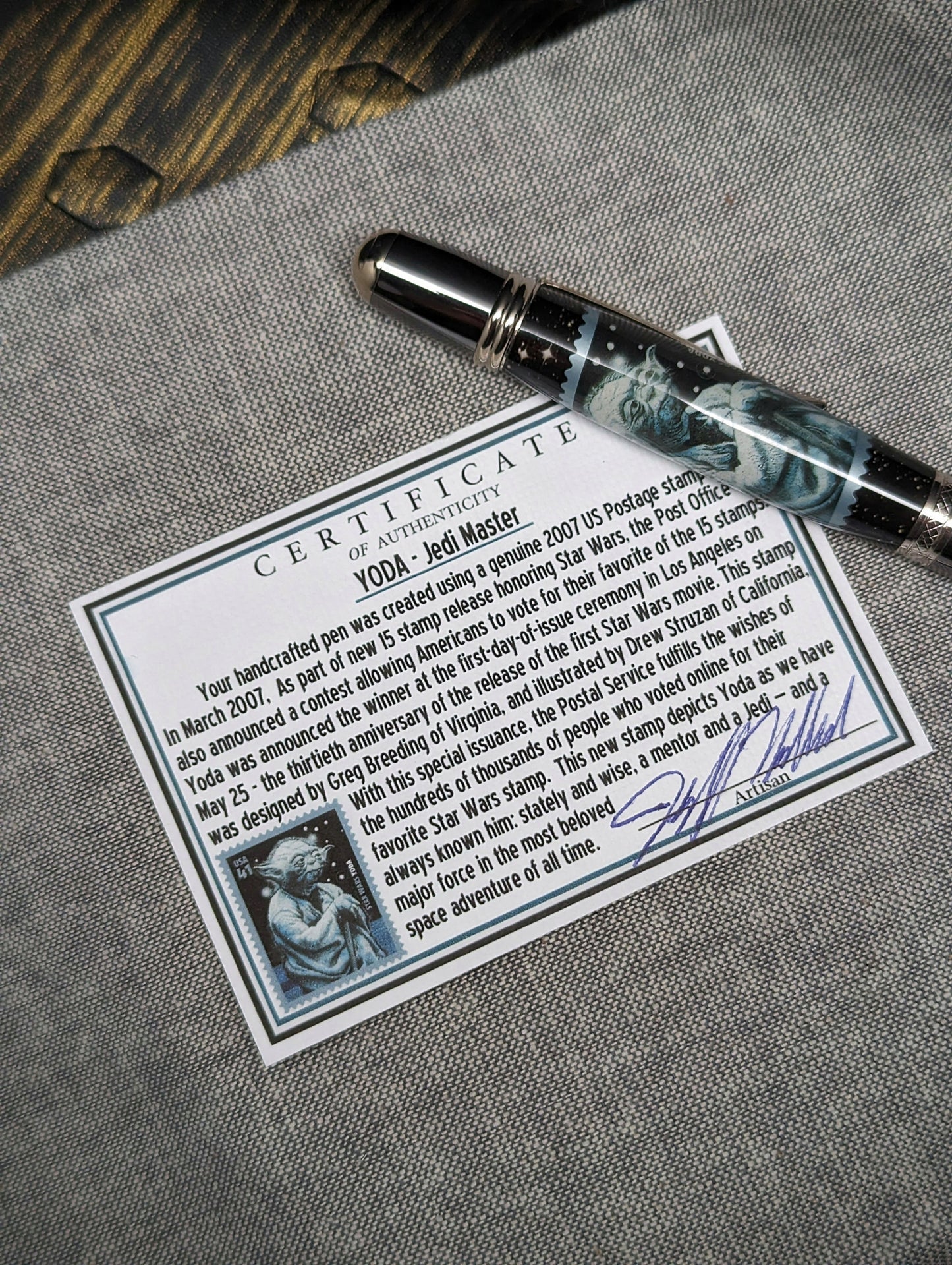 Yoda w/collectable stamp twist
