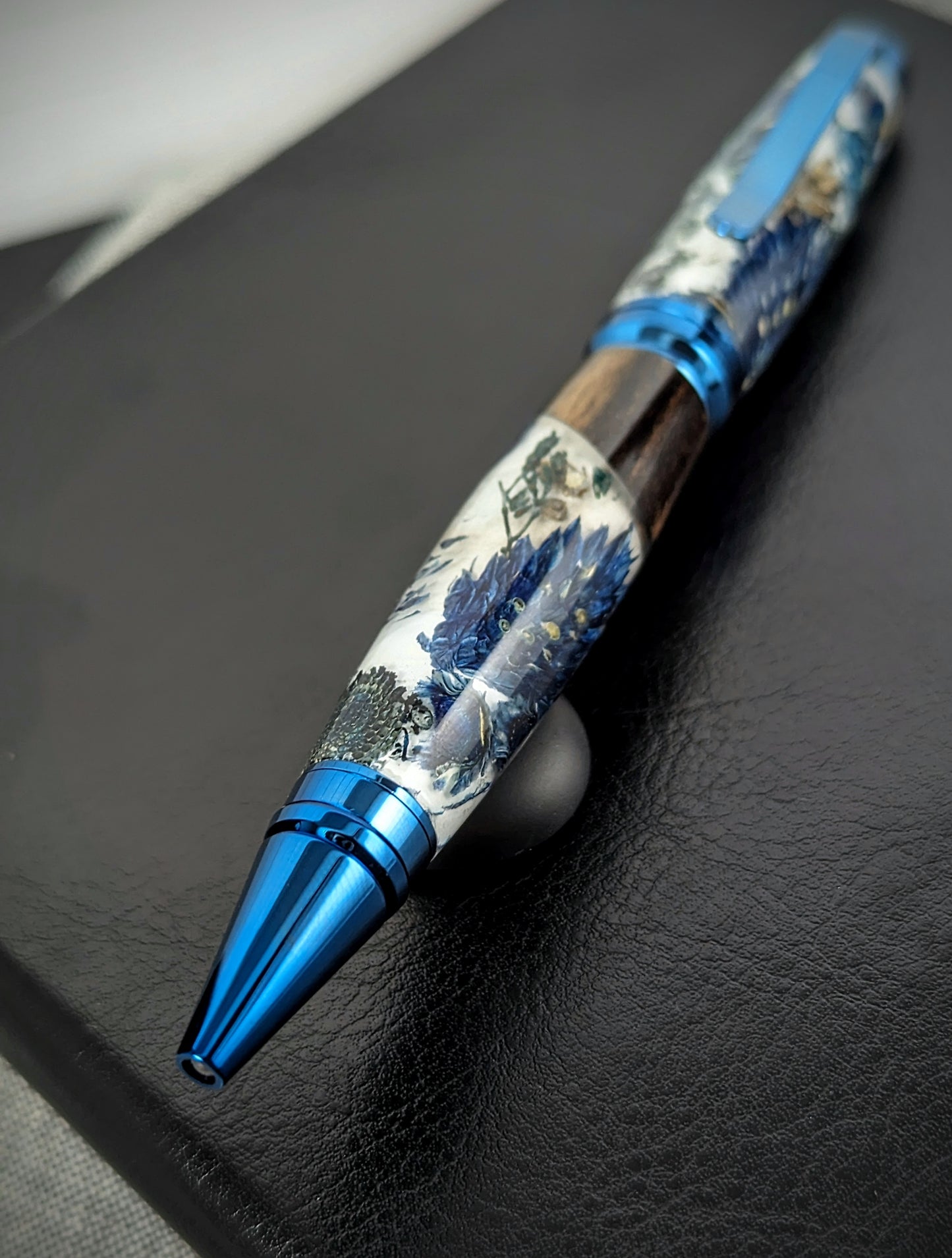 Blue flower hybrid