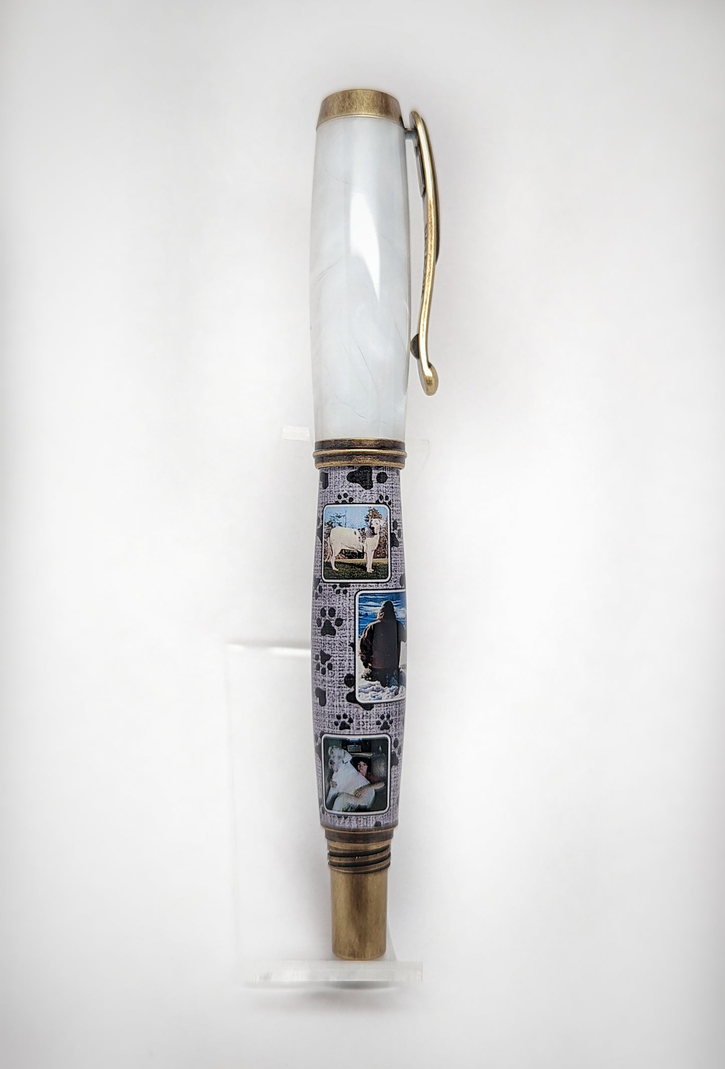 Dog Lover - Fountain Pen with 18-Karat Gold Jowo Nib