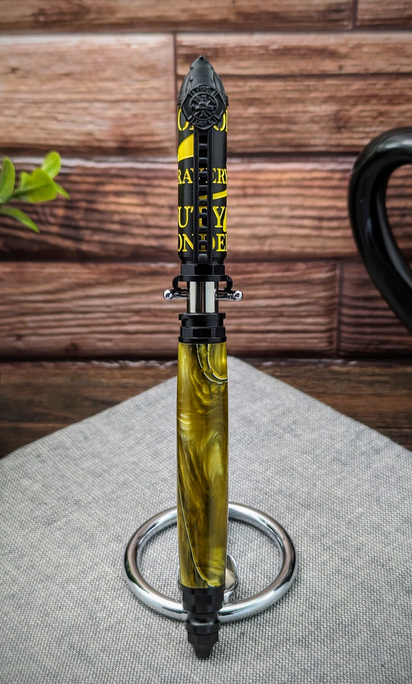 Yellow and Black Twist and lock firefighter