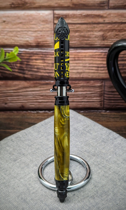 Yellow and Black Twist and lock firefighter
