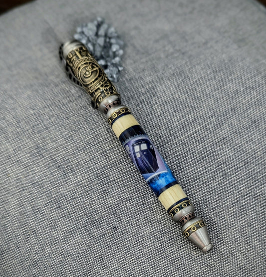 Doctor Who TARDIS wood and collatible TARDIS stamp