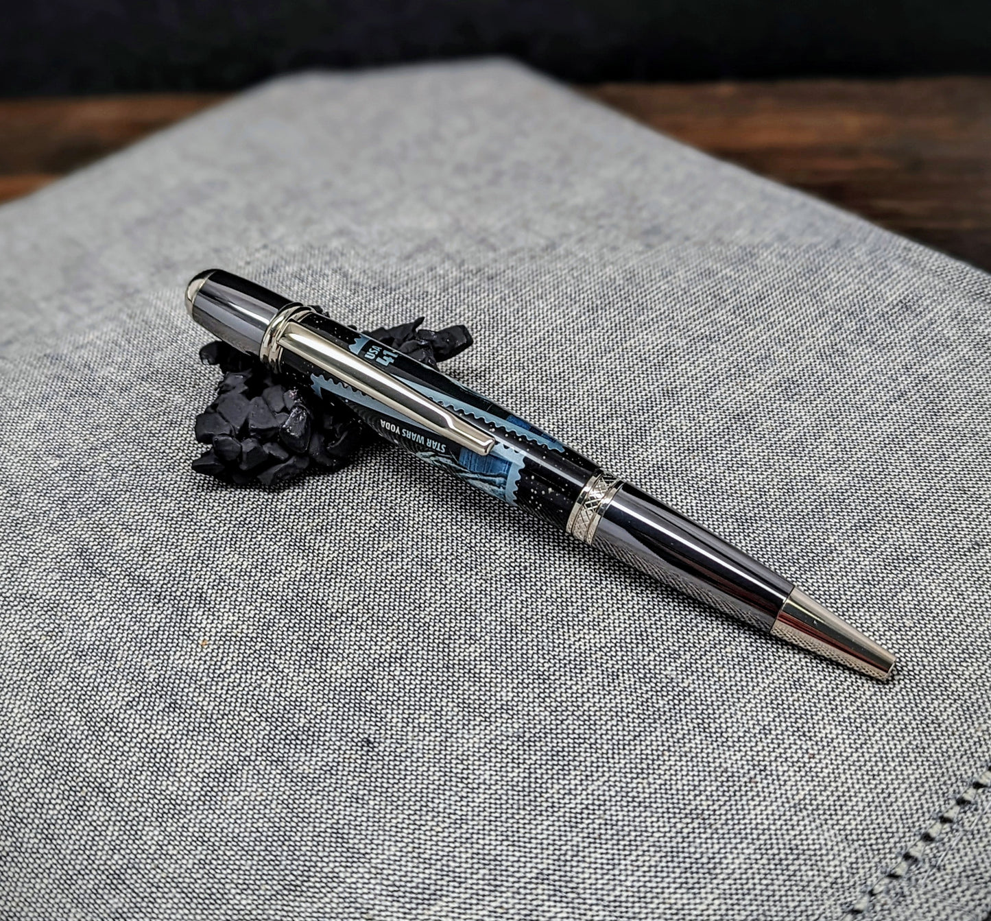 Yoda w/collectable stamp twist