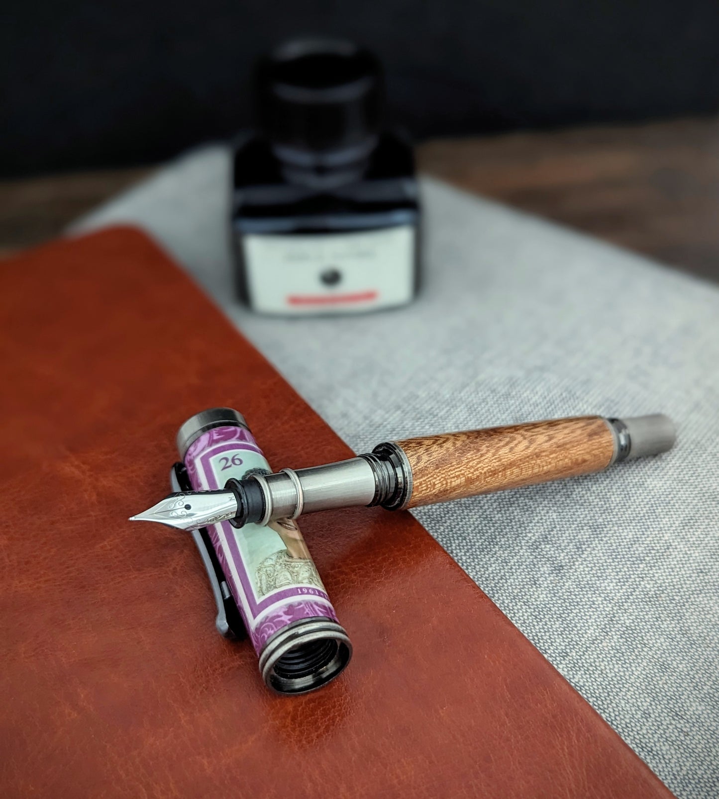 Princess Diana fountain pen with Elm wood from Princess Diana's birth place