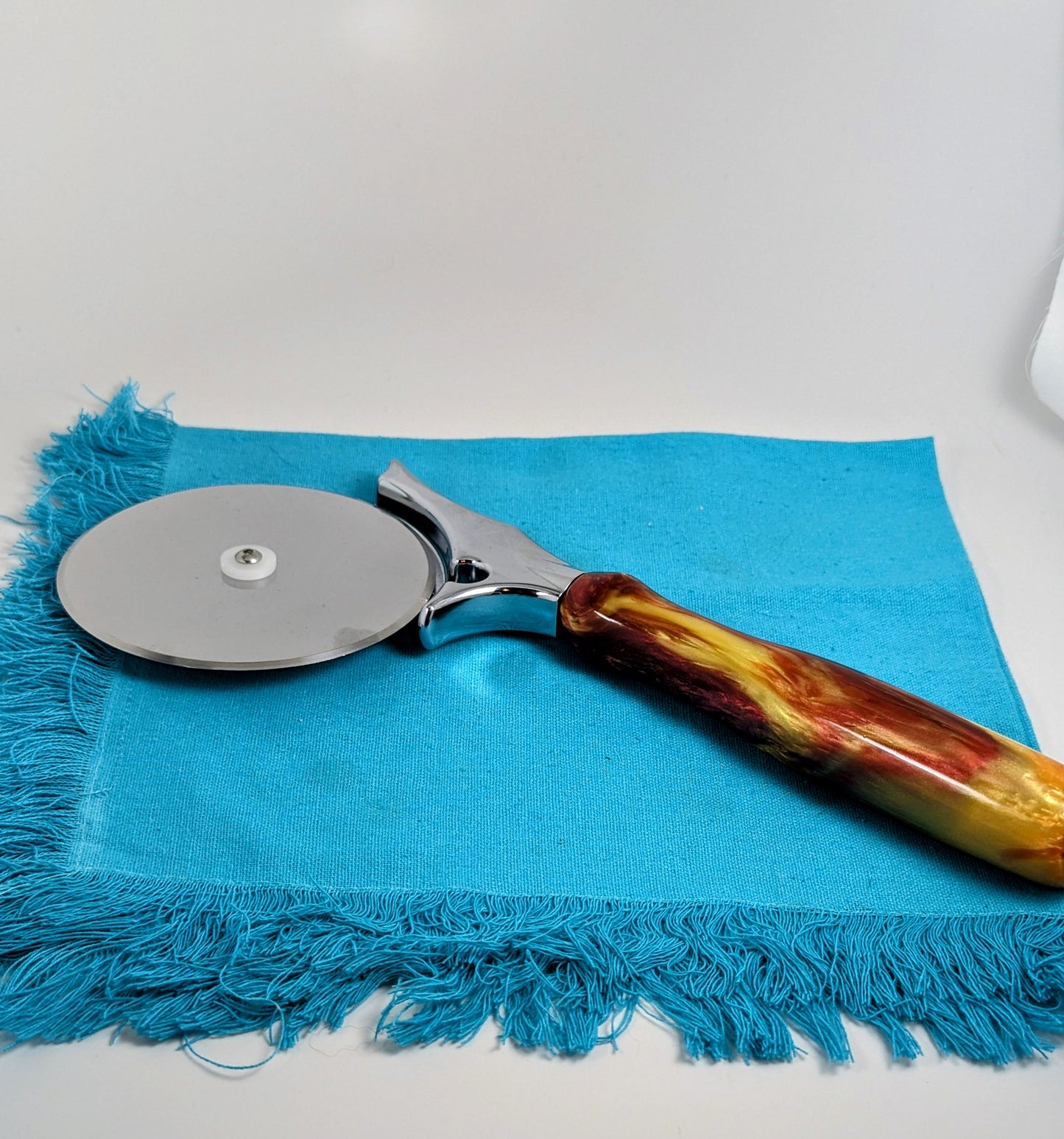 Pizza Cutter Gold and Red