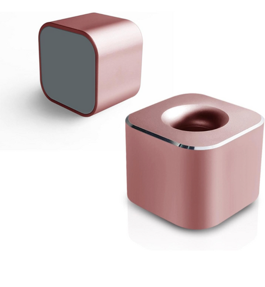 Pink metal pen stand