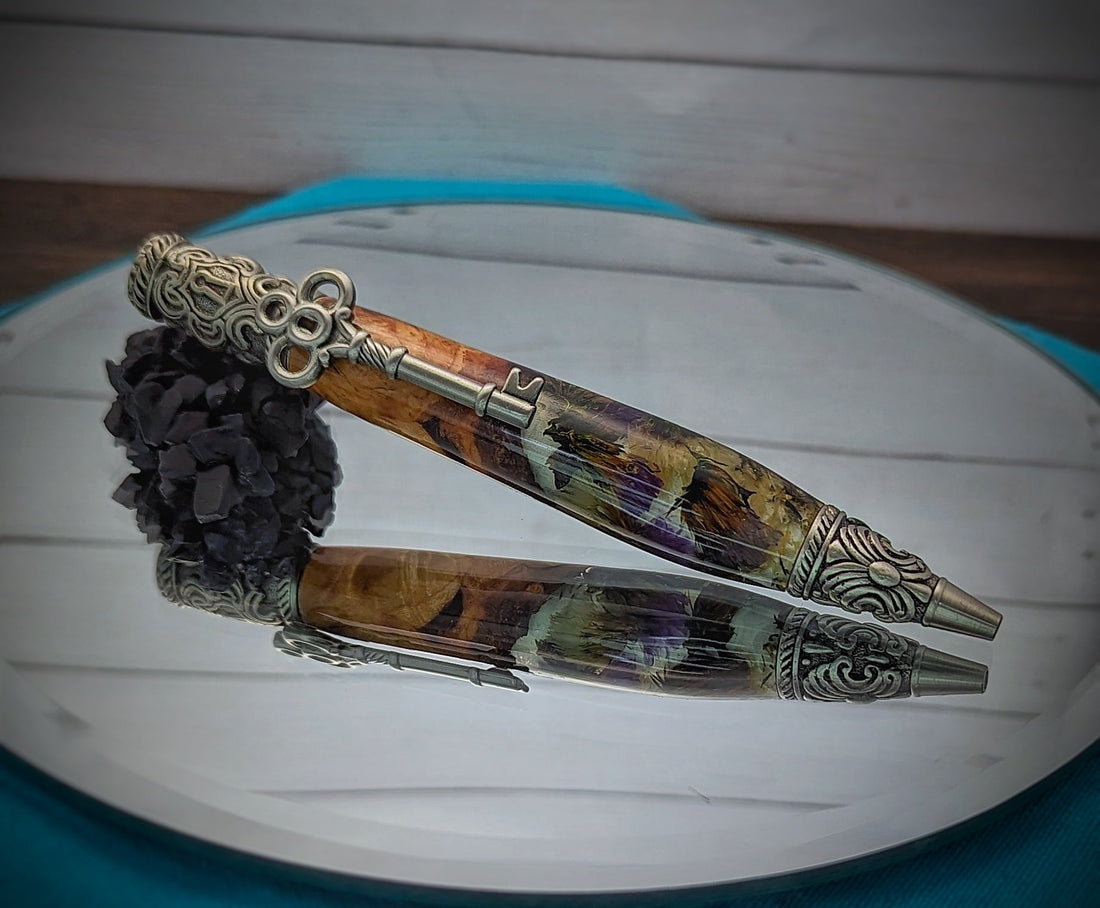 The Exquisite Key-Inspired Pen: A Perfect Blend of Elegance and Functionality
